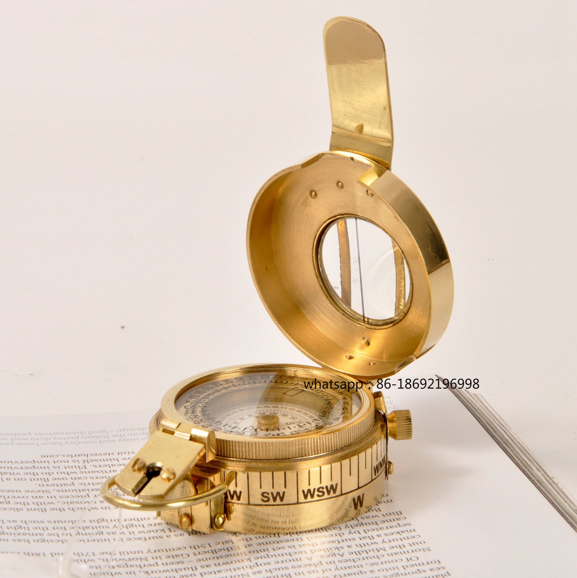 Outdoor Lighting Brass - Brújula portátil para acampar, Montañismo, aventura