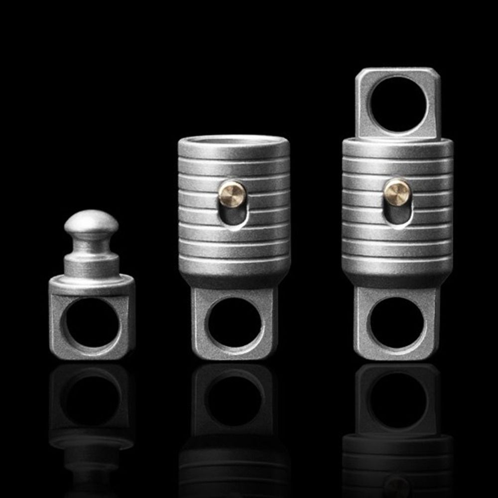 Nuevo llavero portátil de alea - Outdoor Lighting Brass reseña y precio