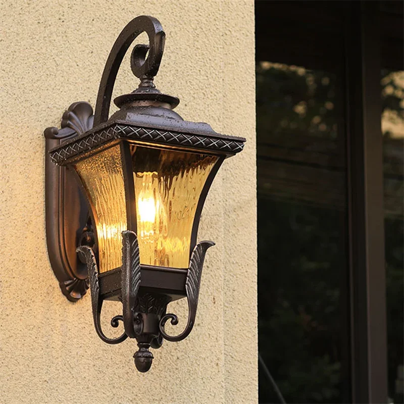 Lámpara de Pared Exterior de E - Outdoor Lighting Lux reseña y precio